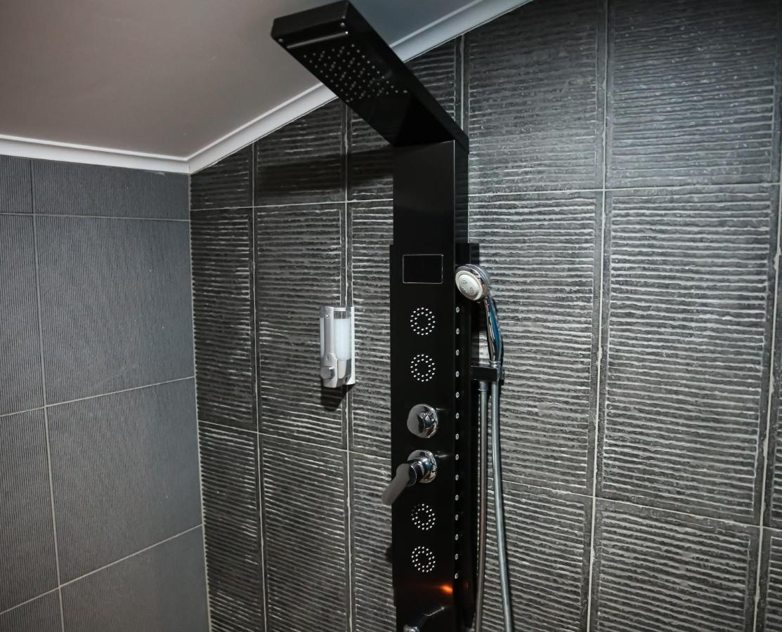 Le Wellness Privatif Hotel Seraing Exterior photo